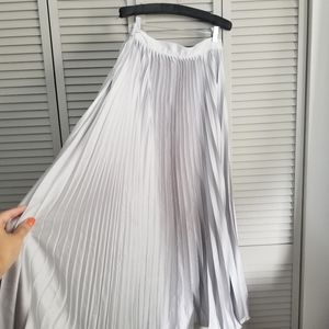 Shein XXL Satin Silver Flowy Skirt NWOT